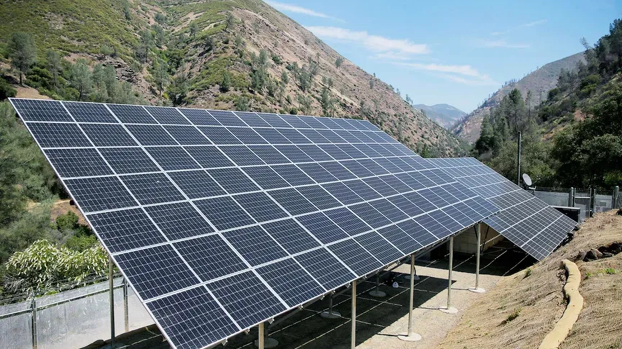 A solar array built by BoxPower is charging batteries and keeping five PG&E customers supplied with electricity at a remote grid project in Briceburg, California. (BoxPower)